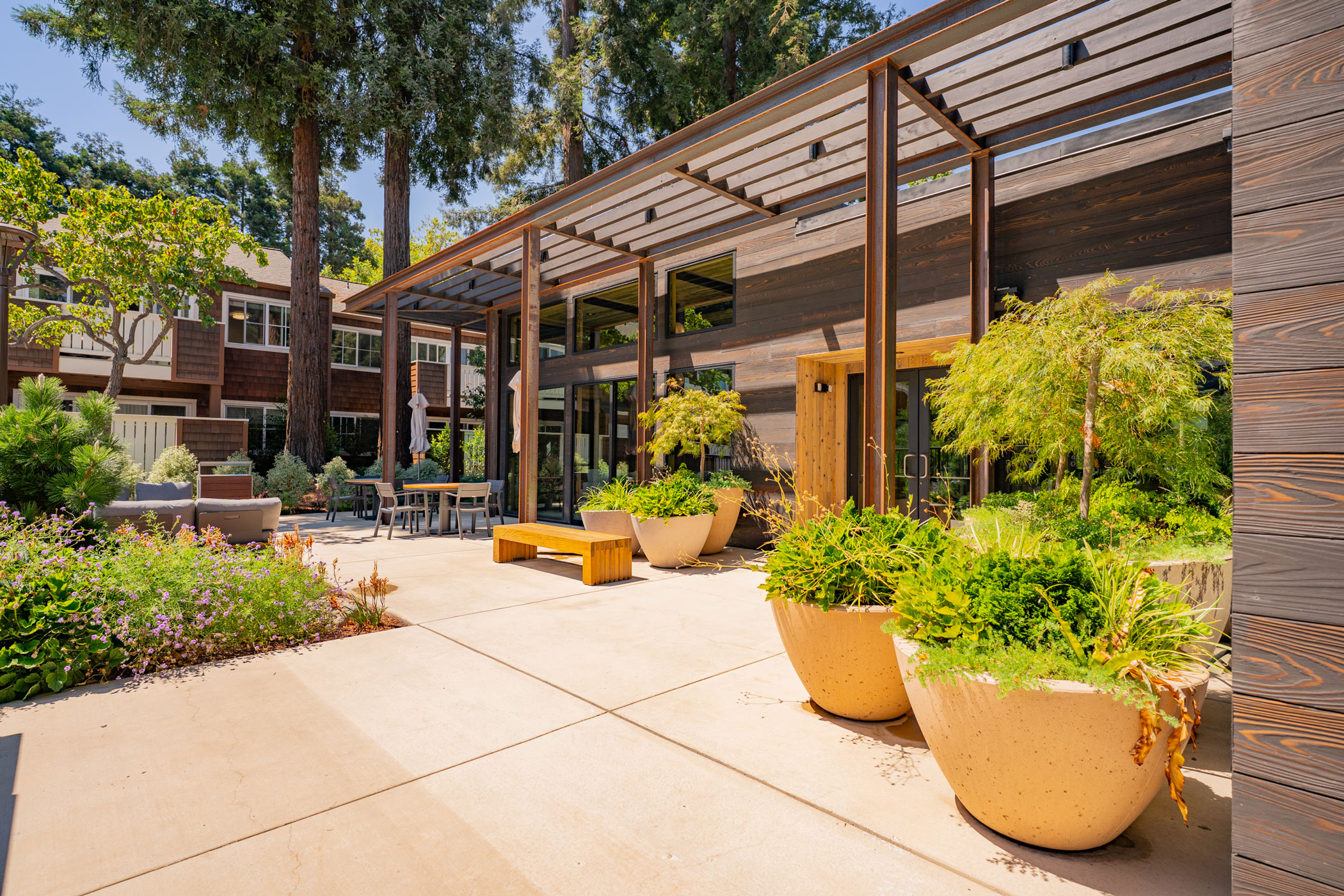 Peartree clubhouse patio